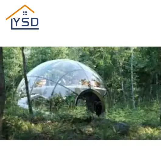 Een glazen huis om dicht bij de natuur te komen